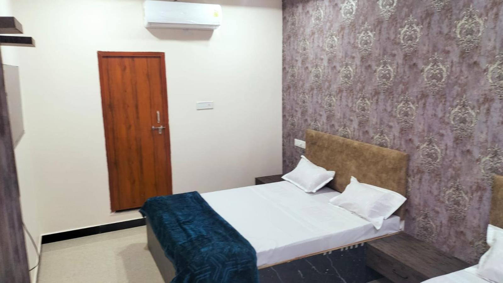 Hotel Somnath Inn Ujjain Εξωτερικό φωτογραφία