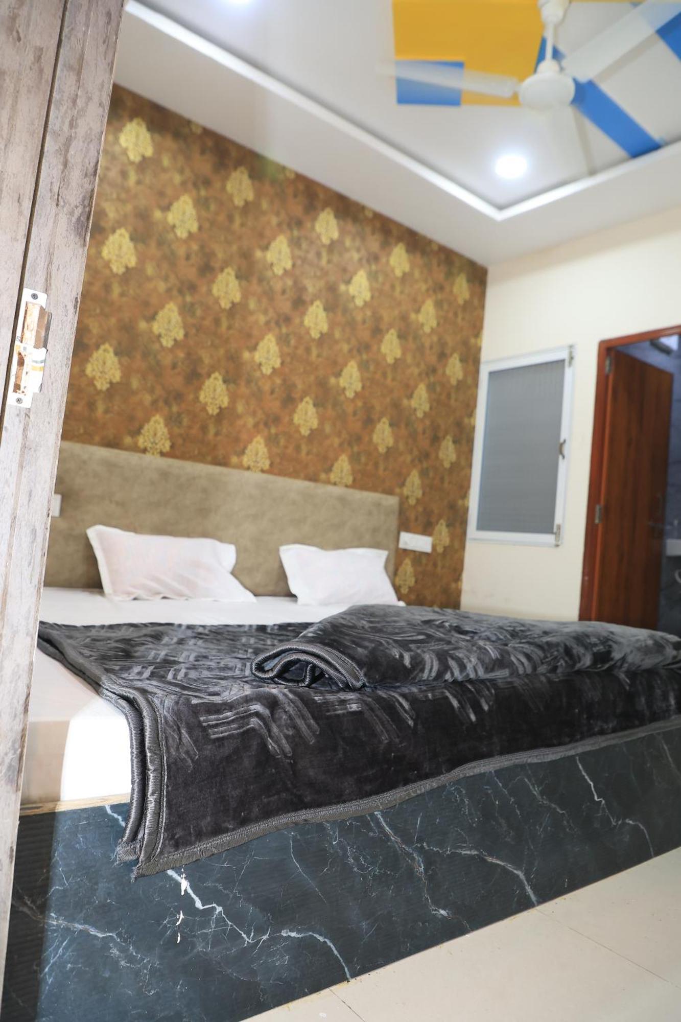 Hotel Somnath Inn Ujjain Δωμάτιο φωτογραφία